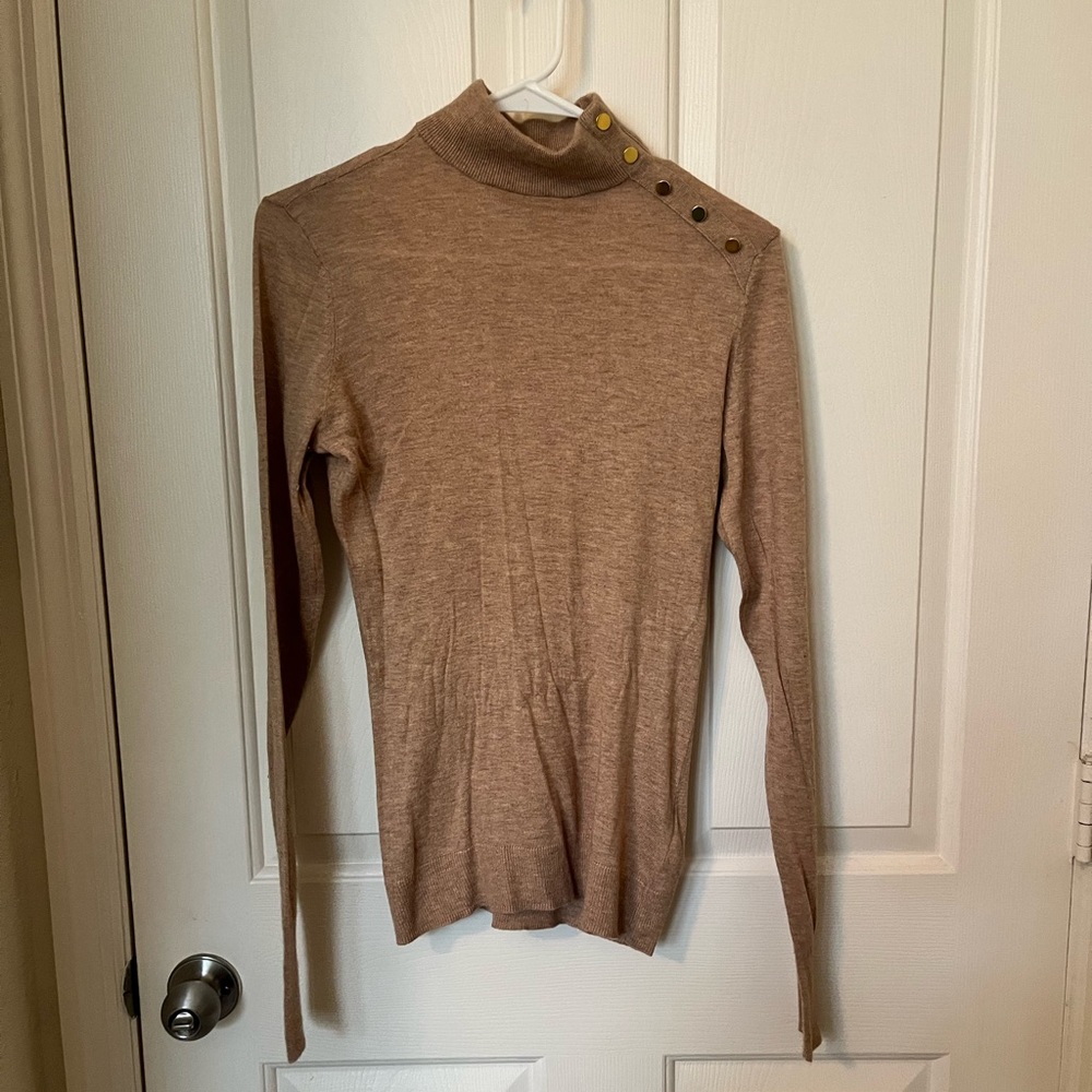 H&M tan turtleneck